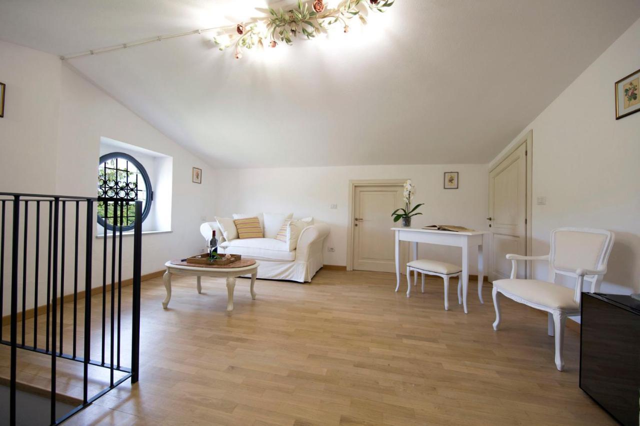 Podere Le Volte Country House La Mita Чивителла-ин-Валь-ди-Кьяна Экстерьер фото