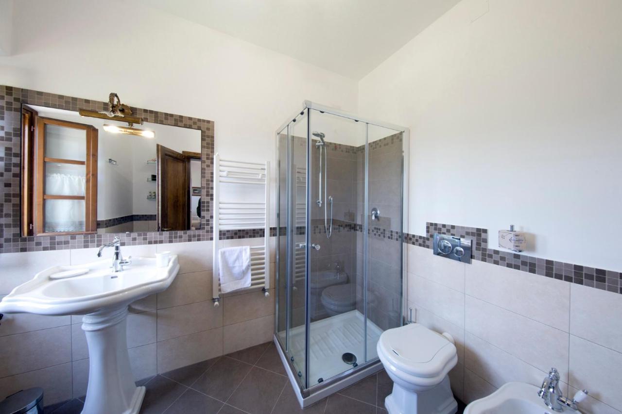 Podere Le Volte Country House La Mita Чивителла-ин-Валь-ди-Кьяна Экстерьер фото